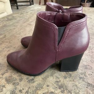 New Directions dahlia boot